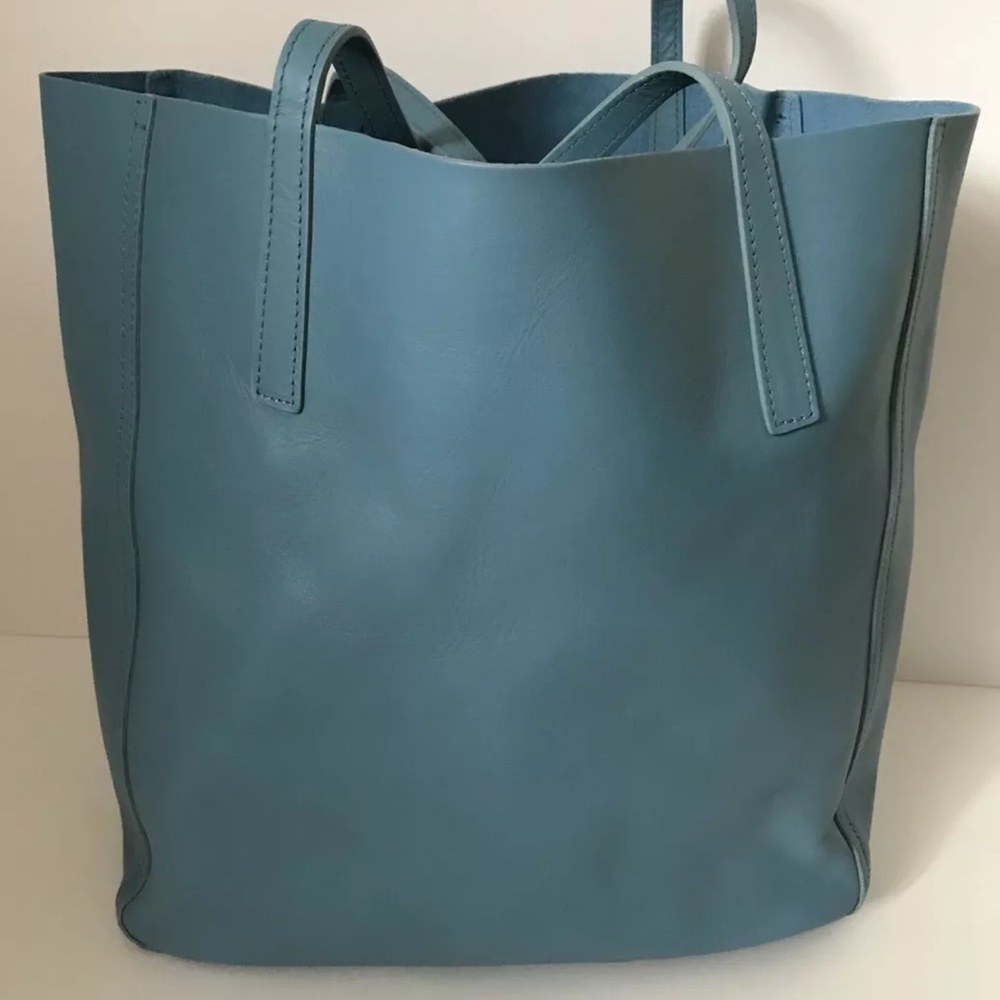 SHINOLA DETROIT MEDIUM SHOPPER TOTE DEMIN BLUE LEATHER RARE BEACH TRAVEL NEW - Picture 2 of 11